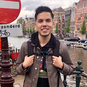 Meet your Posher, Alejandro